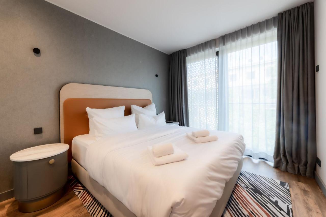 Fourty Three Luxury Serviced Apartments Düsseldorf Dış mekan fotoğraf A bedroom at the hotel